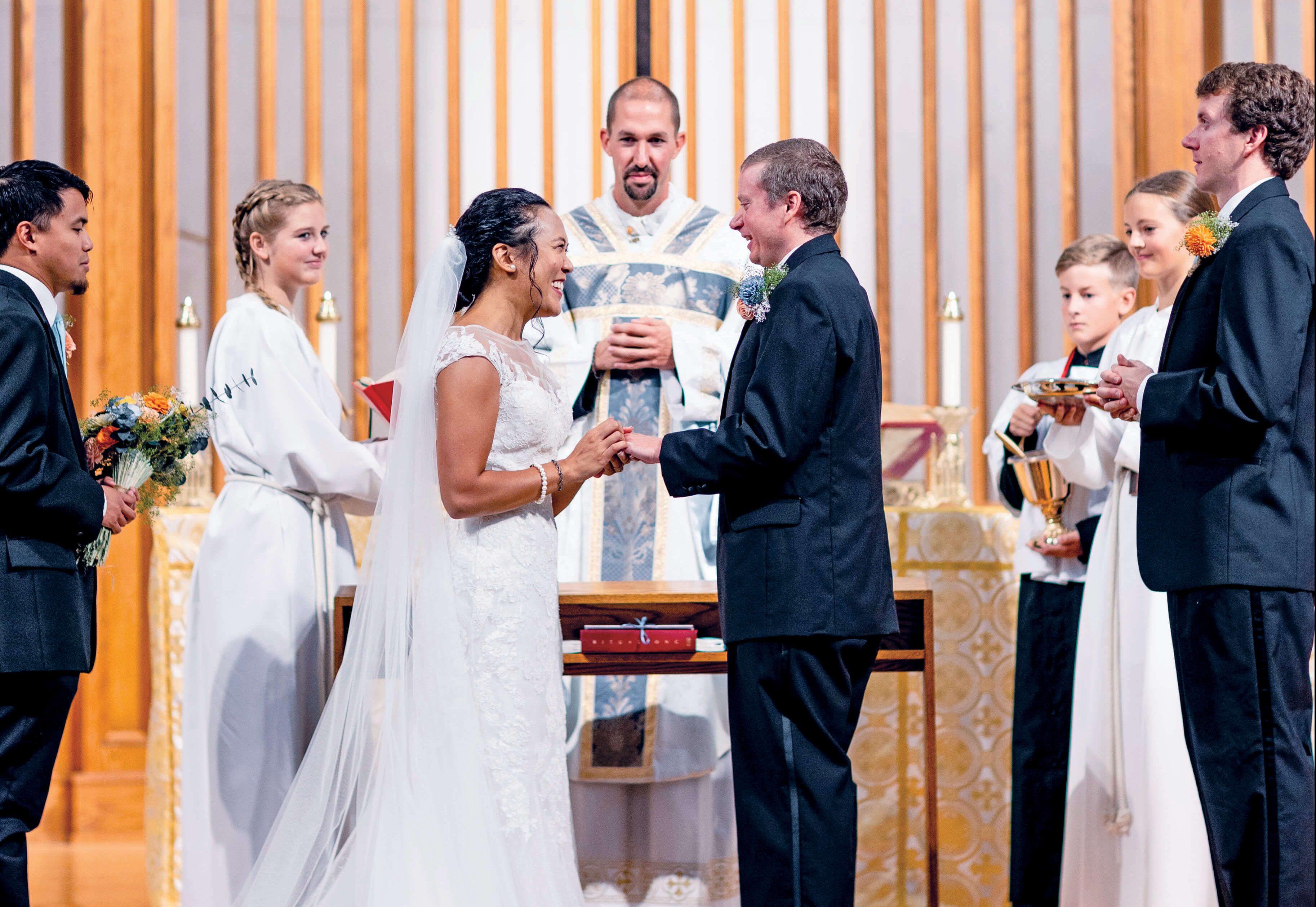 Samantha Delfin ’11 married Andrew McDonald in August 2022. The ceremony was presided over by Father Garrett Nelson ’10. 