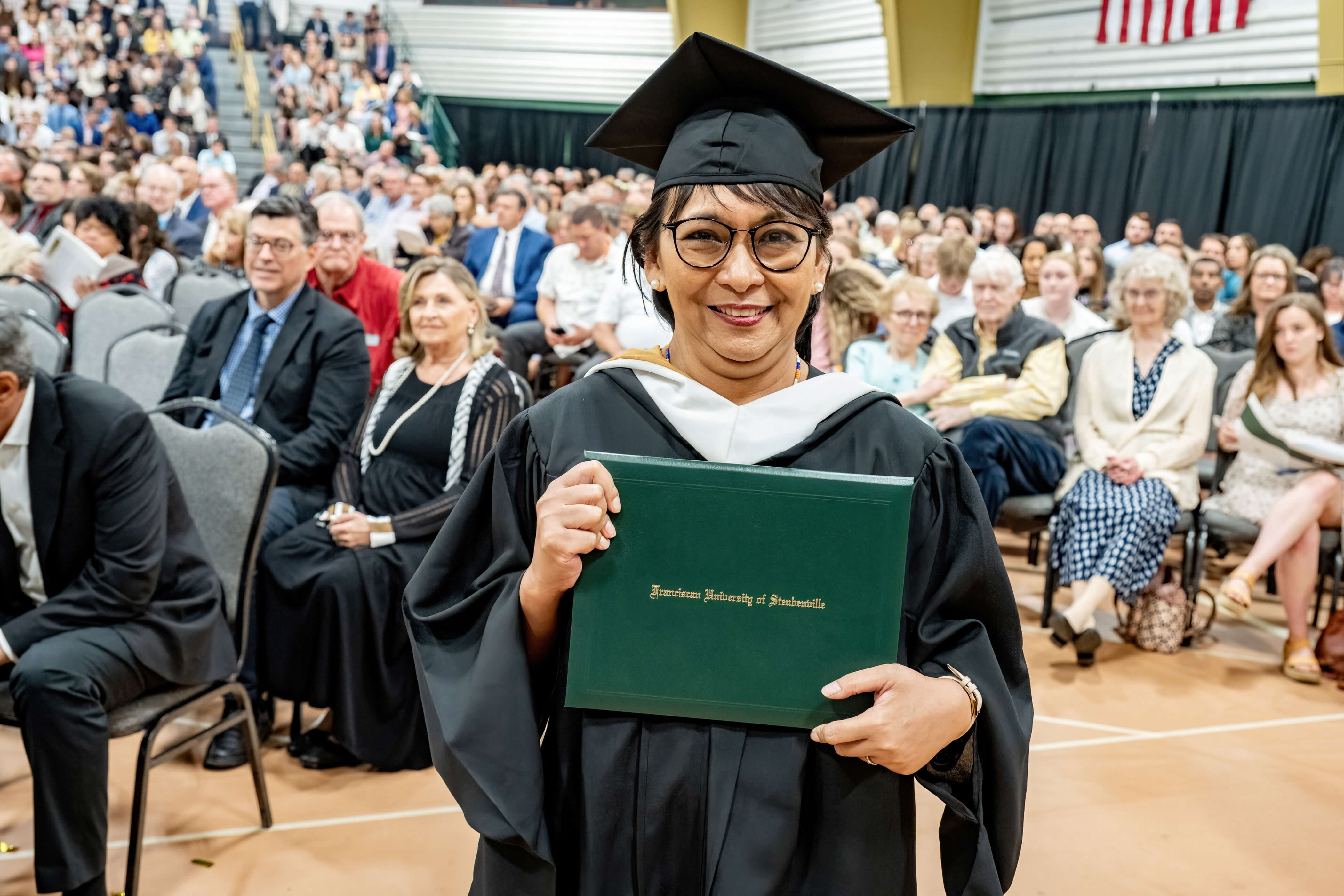 Online graduate Ma Celeste de Leon Magsino ’23 came from the Philippines to receive her MA in theology and Christian ministry in person. 